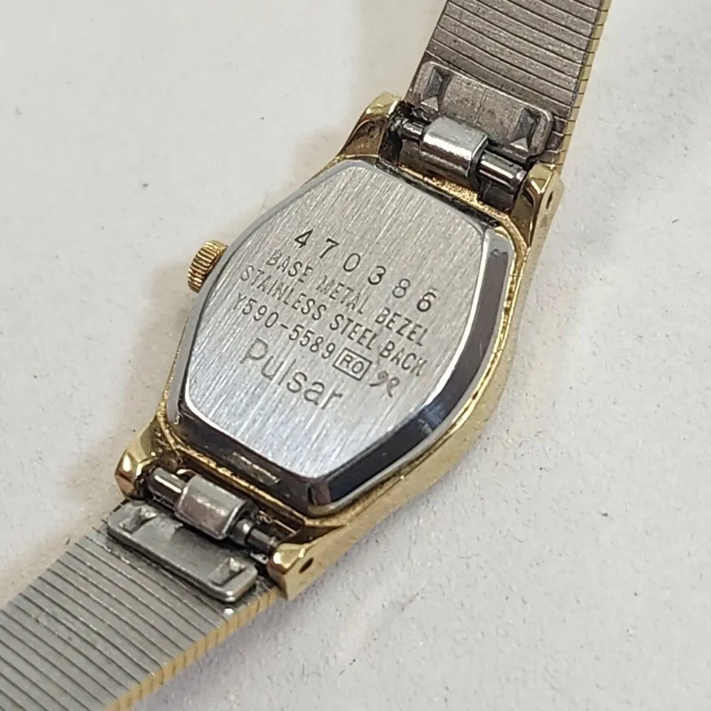 Pulsar Womens Watch Y590-5589 Gold Tone Stainless New Battery Vintage
